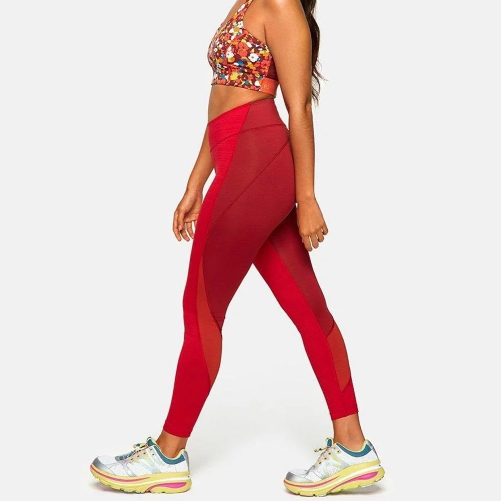 Outdoor Voices TechSweat 7/8 Zoom Leggings Ruby Red Currant Brick Size XS